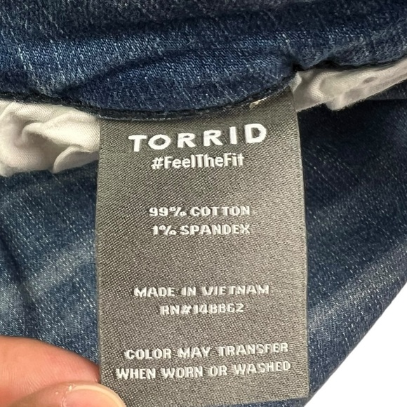 Torrid New Women’s 10 Tall Mid-Rise Slim Boot Vintage Stretch Jean - Picture 6 of 10